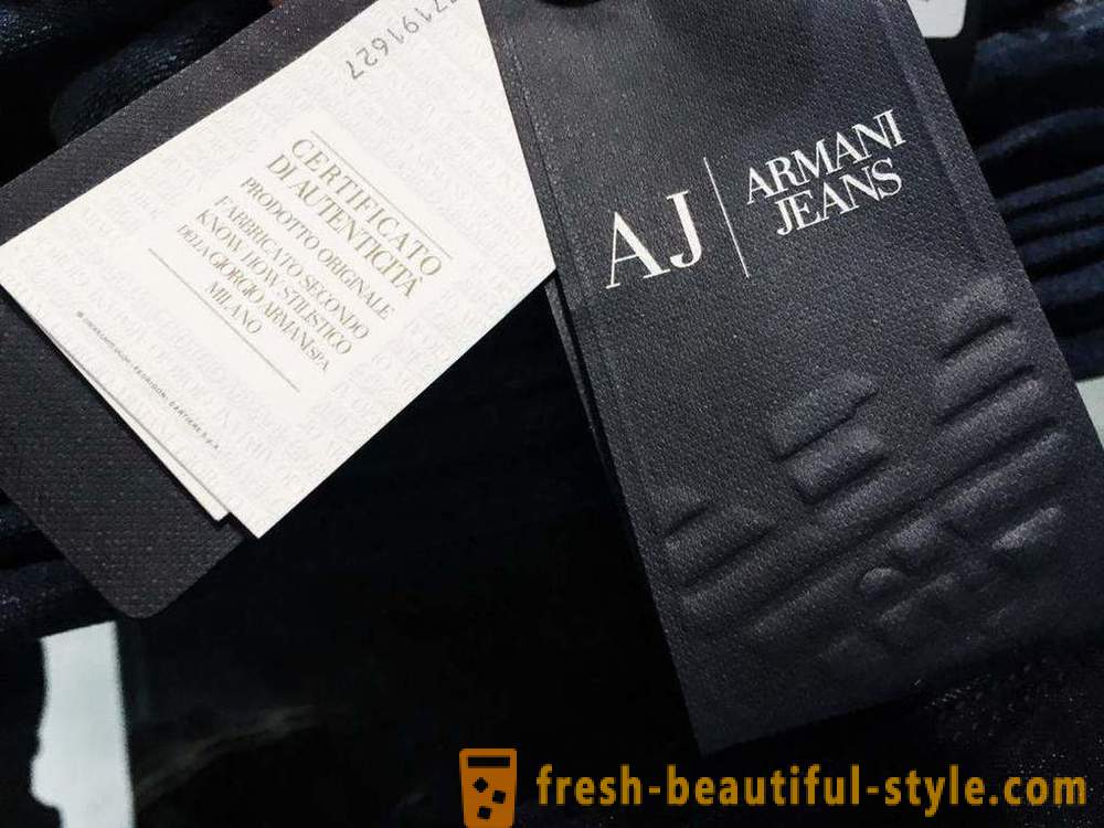 « Armani Jeans »: gamme de produits, la description de l'entreprise, sélection et commentaires clients