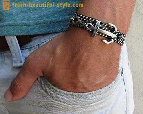 Hommes bracelet argent: caractéristiques, types, modèles et fabricants