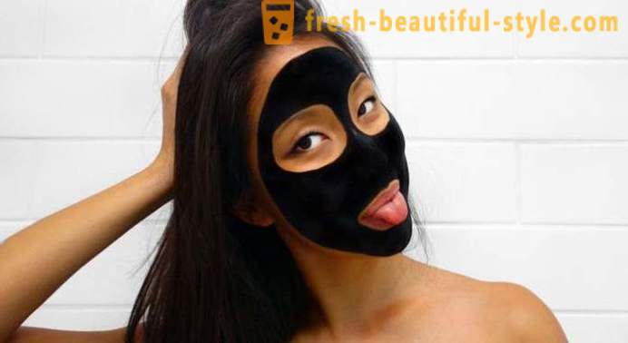 Le charbon actif de l'acné: recettes de masques