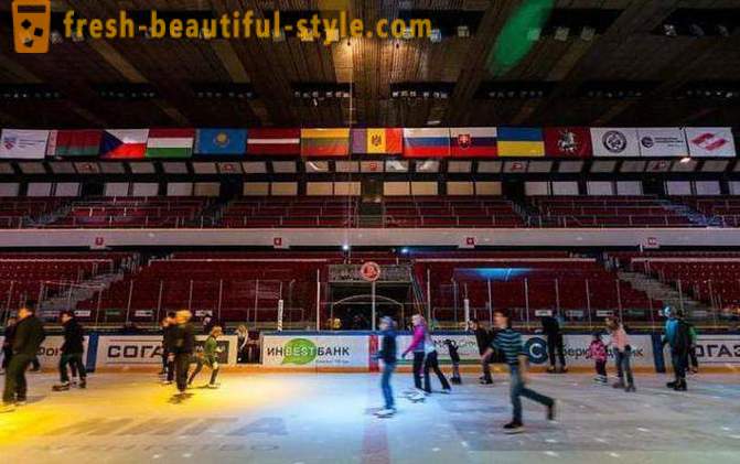Arénas de proximité à Moscou, où passent les amateurs de temps de patinage?