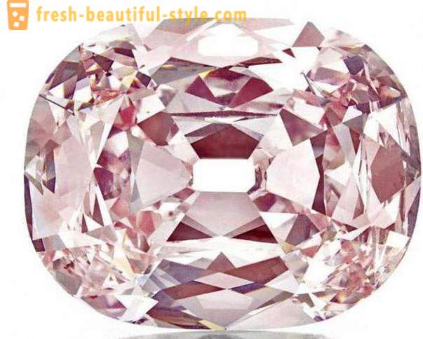 Le plus cher dans le diamant du monde « Pink Star » (Pink Star)