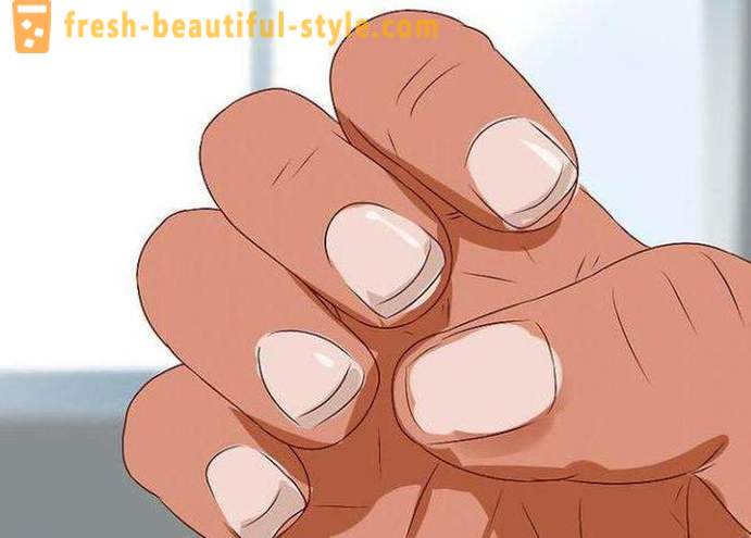 Ce que vos ongles poussent plus vite: des moyens efficaces pour développer vos ongles et recommandations des professionnels