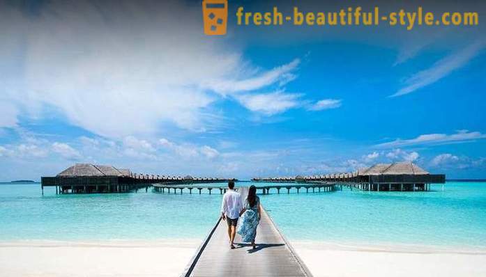 Restaurant de luxe sous-marine aux Maldives