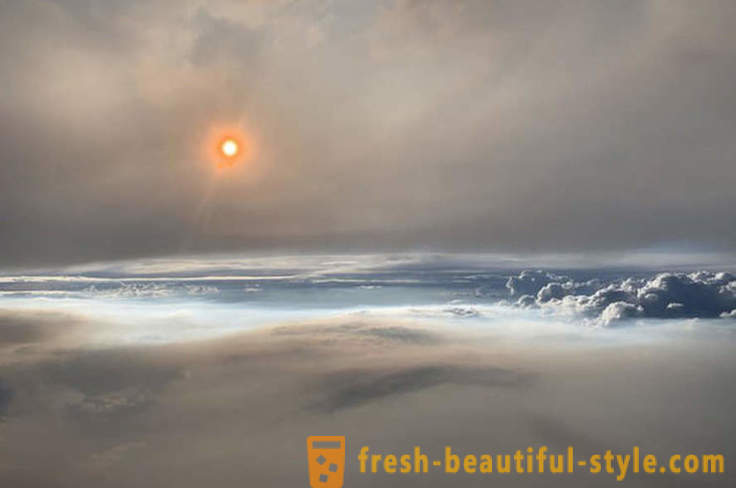 La NASA a photographié un phénomène rare - le nuage « feu »