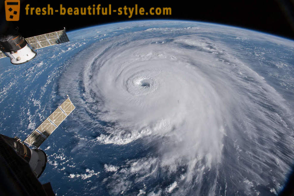 L'ouragan « Florence » vue de l'espace
