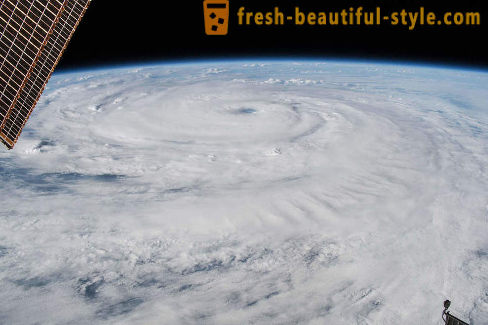 L'ouragan « Florence » vue de l'espace
