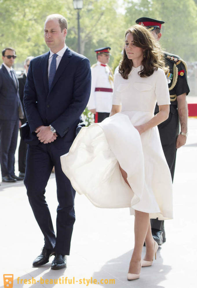 Lorsque le style impeccable de Kate Middleton a cassé le code vestimentaire royal