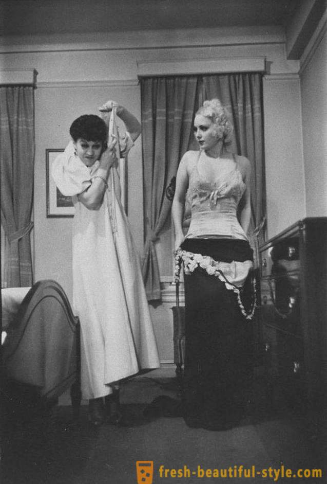 Comment se déshabiller dans la chambre: instruction en 1937 pour les femmes