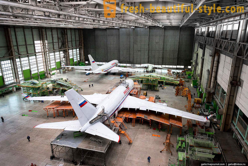 Production de Il-96-300 et AN-148. VASO
