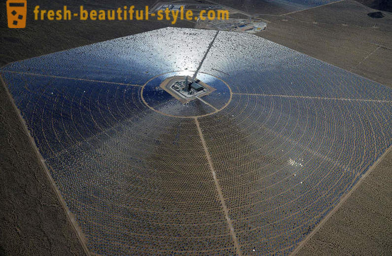 Comment la centrale solaire dans le monde plus grand