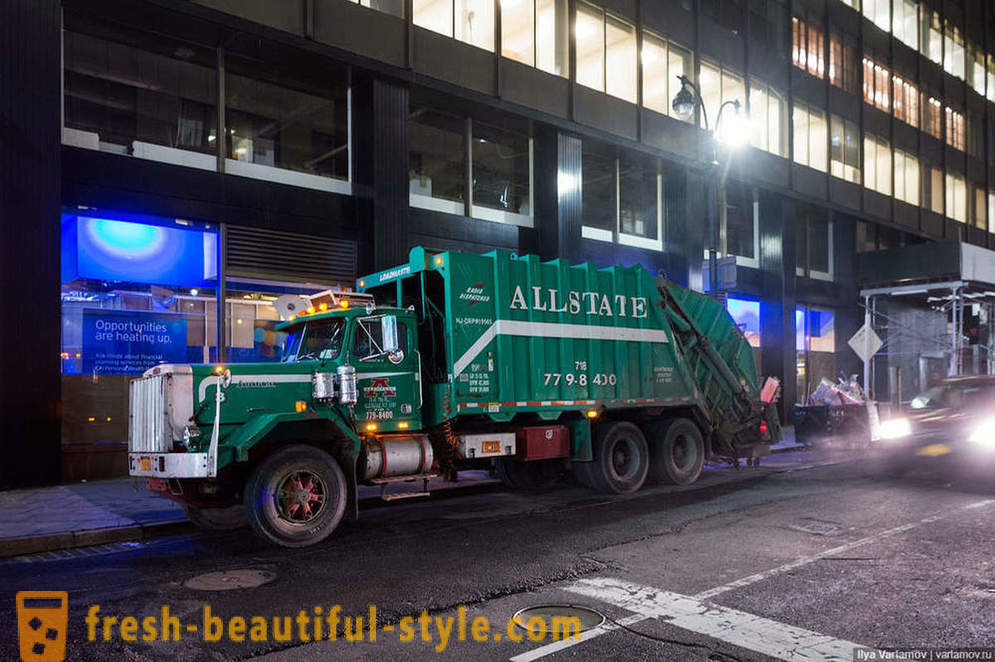 New York: La mode étrange, mauvais état des routes et l'hôtel du futur