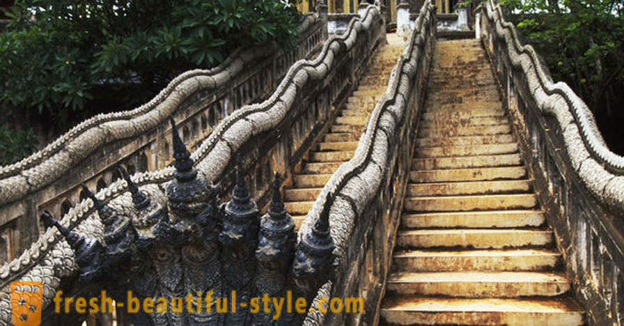 Escaliers incroyables de partout dans le monde, de transmettre ce coût à tous