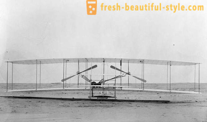 Le premier vol habité par avion
