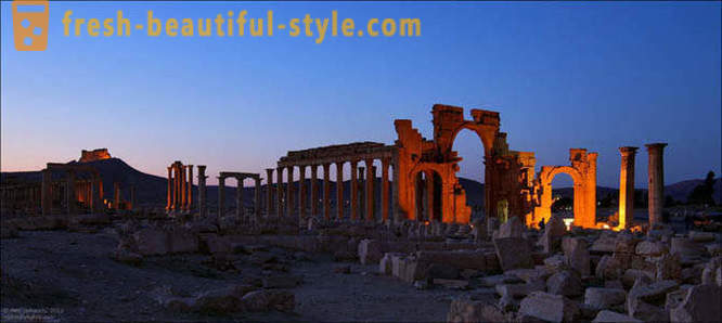 Palmyre - une grande ville dans le désert