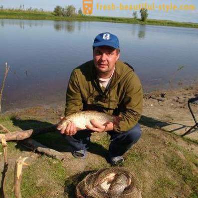 Pêche à Khanty-Mansiysk. Rivière Khanty-Mansiysk
