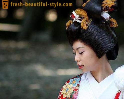 Coiffures japonaises pour les filles. Traditionnelle coiffure japonaise