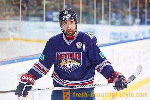 Danis Zaripov - réussie joueur de hockey russe