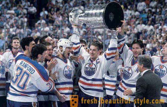 Joueur de hockey Wayne Gretzky: biographie, vie personnelle, carrière sportive