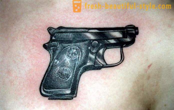 Tattoo « gun » - un croquis créatif pour les plus courageux et audacieux