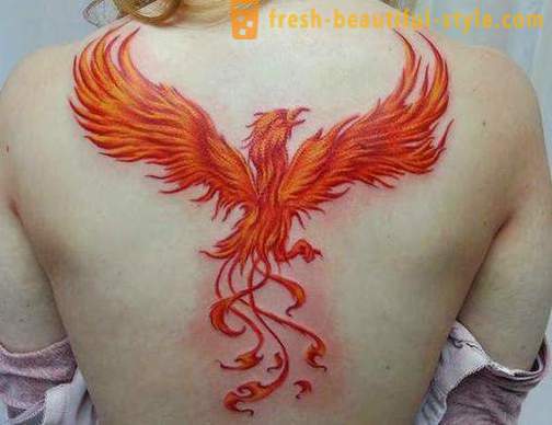 Phoenix - un tatouage, dont le sens ne peut être pleinement compris