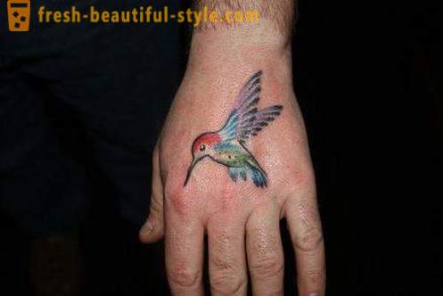 Tatouage colibri - un symbole de la vitalité et de l'énergie
