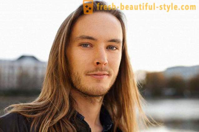 Les cheveux longs chez les hommes et la meilleure coiffure pour eux