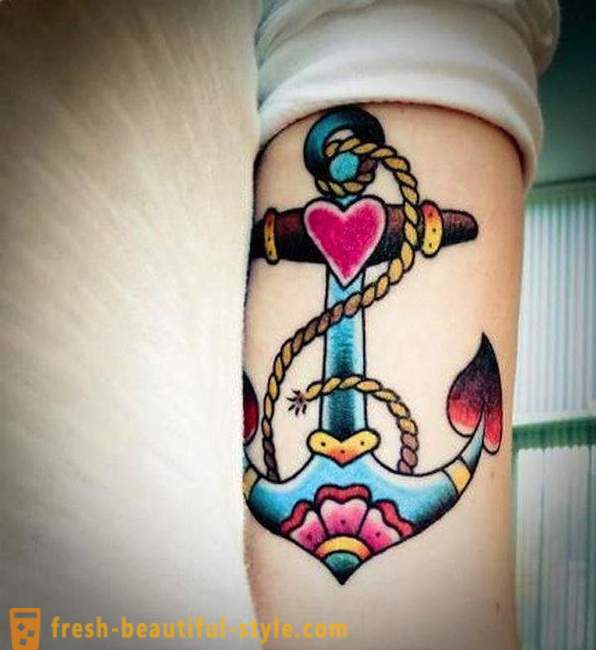 « Anchor » - un tatouage est pas seulement pour les hommes