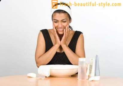 Gommage du visage: un excellent outil pour les soins de la peau