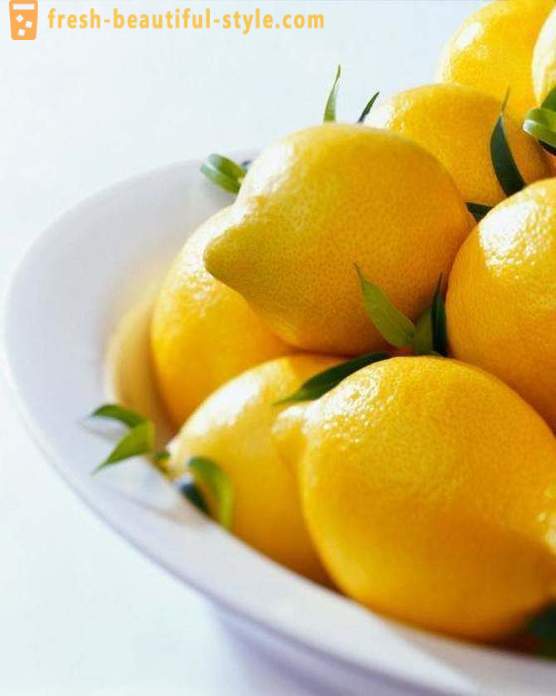 Régime alimentaire citron: perdre du poids et des boissons