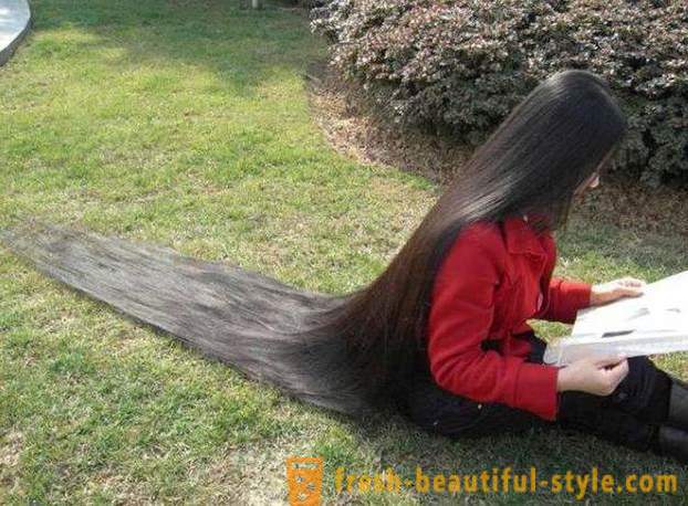 Les cheveux plus longs du monde